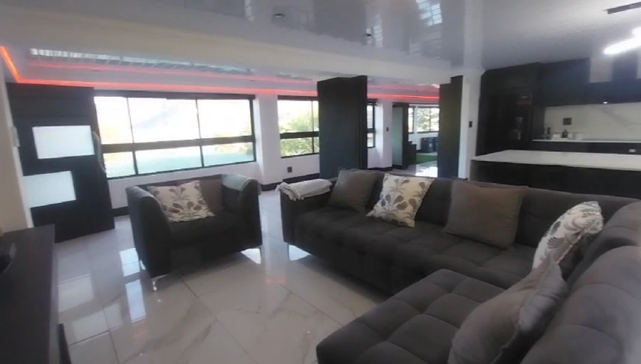 4 Bedroom Property for Sale in Worcester Rural Western Cape